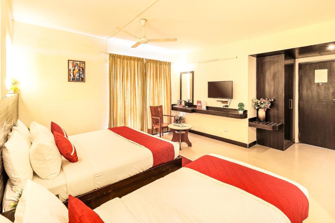 Octave Himalaya Monarch Hotel Bangalore Exterior photo